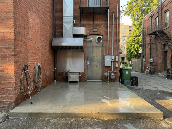 Restaurant power washing Toronto hood apron degreasing in Little Italy (after)